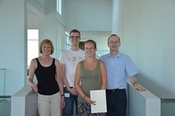 Ausgezeichnete Azubis am Max-Planck-Institut für Kohlenforschung:
Zwei Laboranten werden von der Max-Planck-Gesellschaft für ihre besonderen Leistungen mit dem Azubipreis geehrt