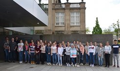 Girls' Day at the Max-Planck-Institut für Kohlenforschung:
33 girls try out laboratory professions, analytics and precision mechanics