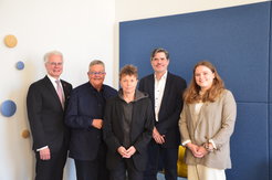 from left to right: Martin Weck, Sparkasse Mülheim an der Ruhr, Dr. Daniela Grobe, Head of the cultural department of the City of Mülheim an der Ruhr, Maria Neumann, Frank Neese, Ann-Kathrin Allekotte, 2. Mayor of the City of Mülheim an der Ruhr