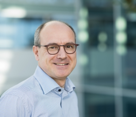 Karl Ziegler Vorlesung 2019: Prof. Bert Weckhuysen<i></i><sub></sub><sup></sup> Karl Ziegler Vorlesung 2019: Prof. Bert Weckhuysen<i></i><sub></sub><sup></sup>